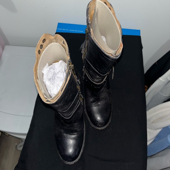 Bed Stu Leather Boots - Picture 5 of 6
